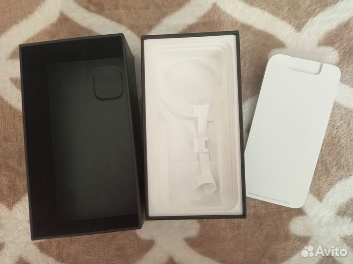 Коробка от iPad, Macbook, iPhone13