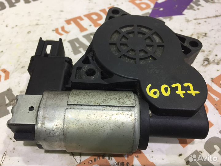 Мазда Моторчик стеклоподъемника задний левый Лев