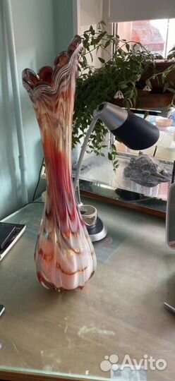 Ваза напольная из цветного, литого стекла