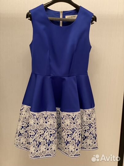 Нарядное платье