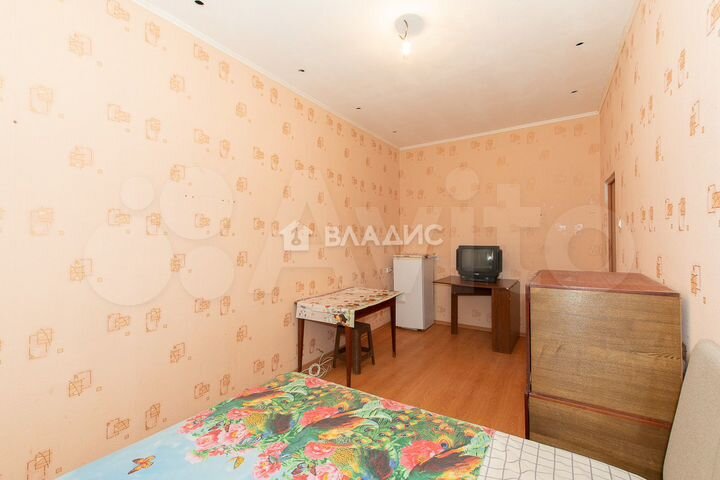 Комната 15,7 м² в 3-к., 8/8 эт.