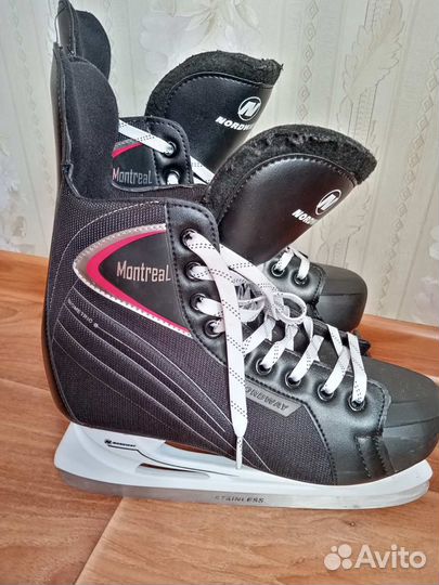 Коньки хоккейные