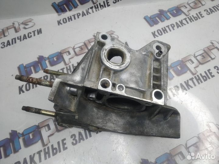 Корпус помпы Peugeot Partner 1 TU3JP (KFW) 2005