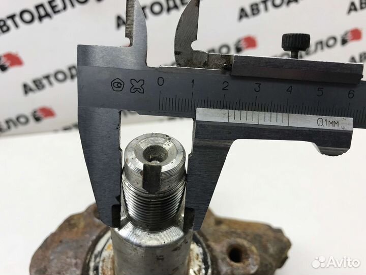 Кулак задний левый Mazda 626 GF 2001 г.в