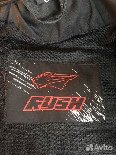 Мото куртка кожаная