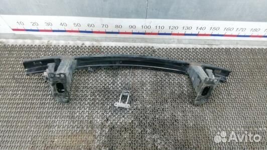 Усилитель бампера передний (кронштейн) BMW 3 E90/E