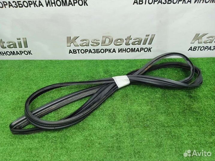 Уплотнители дверей Nissan Almera G15