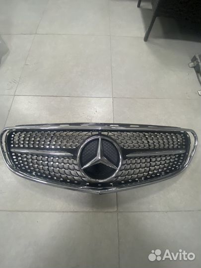 Решетка радиатора на mercedes w 212 рестайлинг