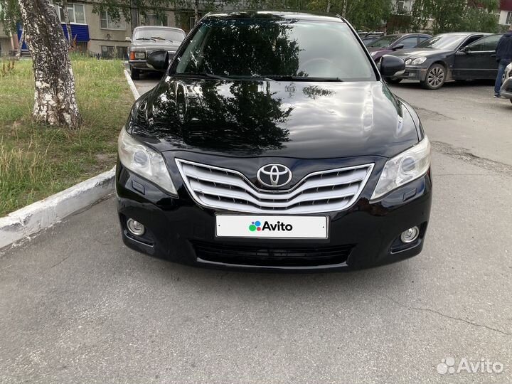 Toyota Camry, 2011