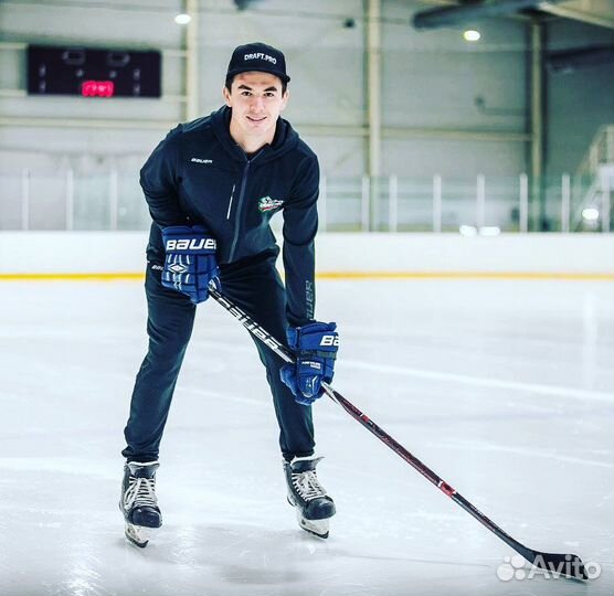 Тренер по хоккею