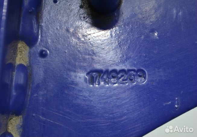 Кронштейн спойлера кабины scania R-series (01.04)