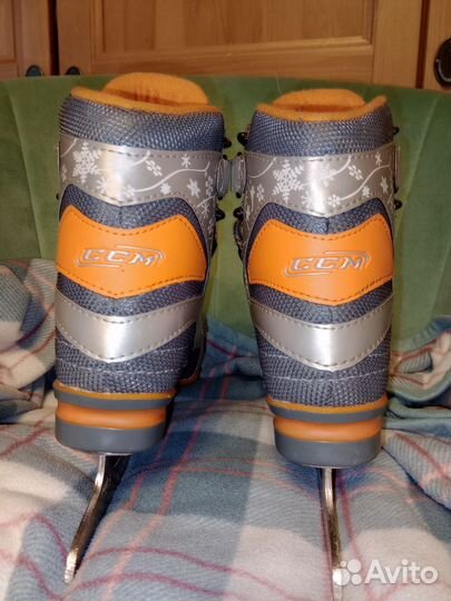 Коньки фигурные ссм