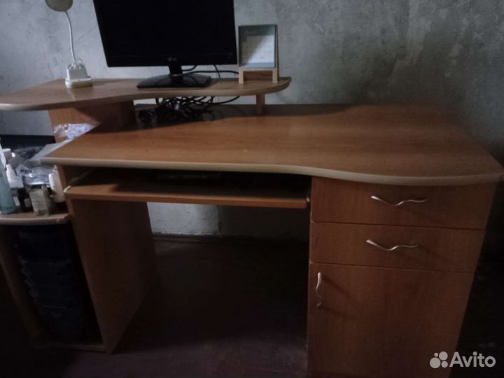 Компьютерный стол бу
