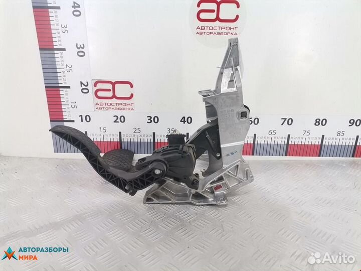 Педаль Audi A4 B6 2002 24463407