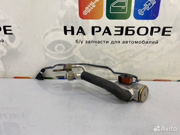 Трубка кондиционера (шланг) Toyota Land Cruiser