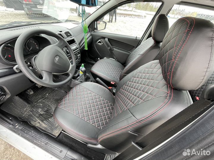 Авточехлы для Лада Гранта в красную Срочку