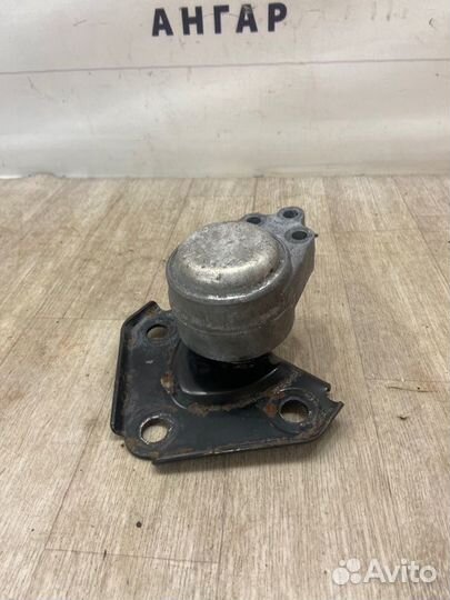 Подушка двигателя правая Ford Fusion CBK 1.4