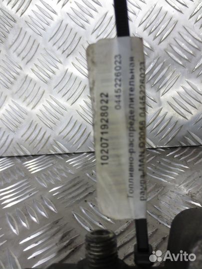 Топливно-распределительная рампа MAN 51103116037