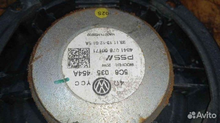 Динамик двери передний правый Volkswagen Jetta