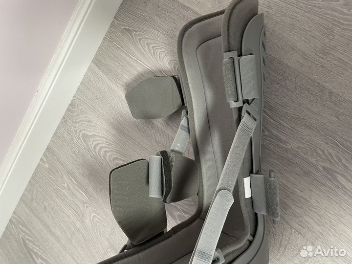 Ортез тутор фиксатор на голеностопный сустав