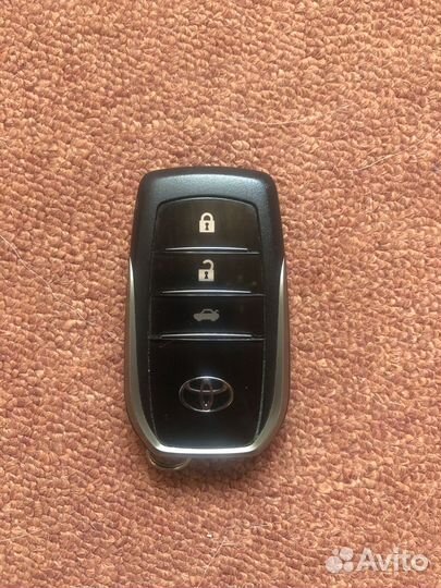 Смарт ключ toyota camry