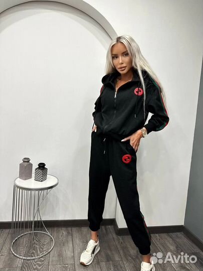 Спортивный костюм gucci
