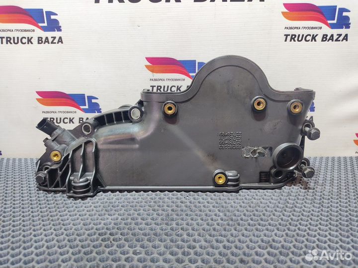 Крышка плиты двигателя