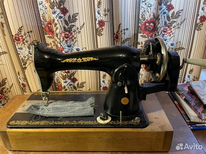 Швейная машинка