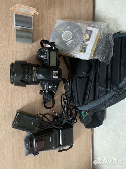 Зеркальный фотоаппарат nikon d200