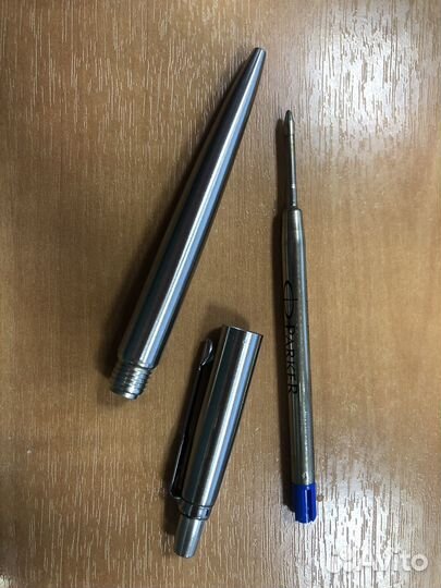 Шариковая ручка parker