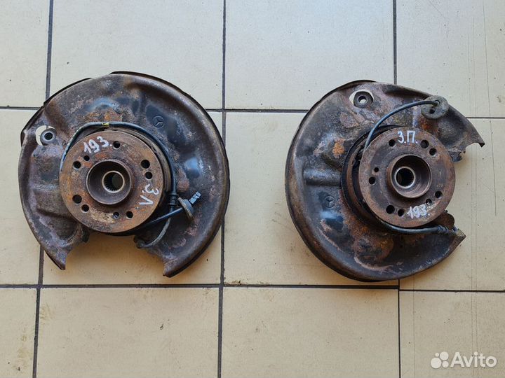 Поворотный кулак мерседес w 210