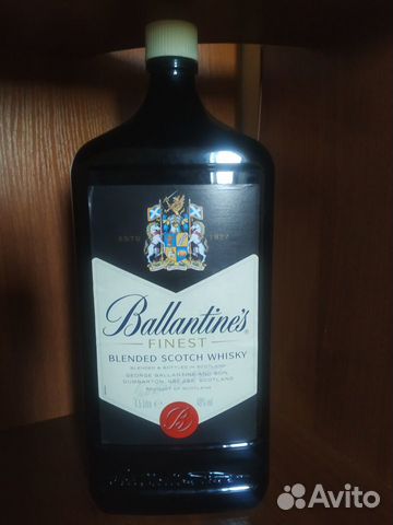 Пустая бутылка Ballantines объявление продам