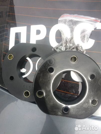 Проставки Toyota Corolla