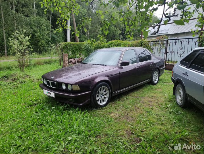BMW 7 серия 3.0 МТ, 1990, 333 900 км