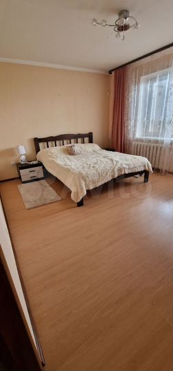 2-к. квартира, 82 м², 5/10 эт.