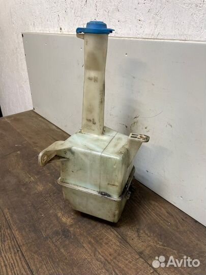 Бачок стеклоомывателя Hyundai Elantra седан G4ED