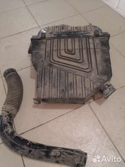Короб воздушного фильтра рено логан
