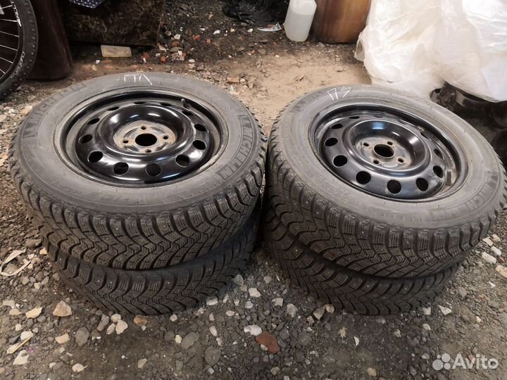 Michelin X-Ice North XIN2 185/65 R15 92T