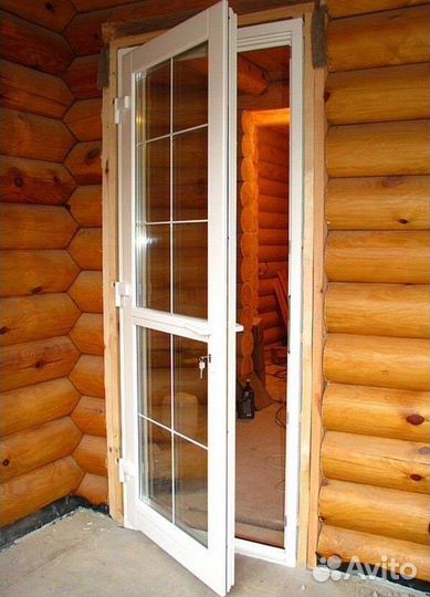 Пластиковая дверь новая 2000на900мм со шпросами