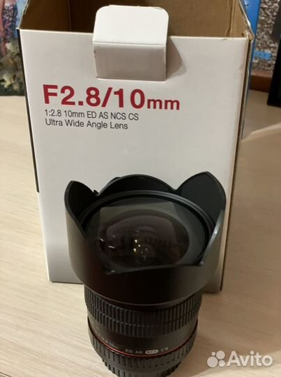 Объектив samyang F2.8 10mm для кроп canon