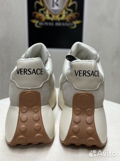 Кроссовки женские versace