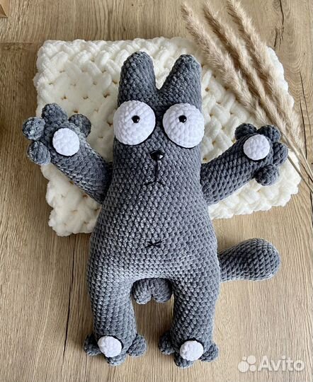 Вязаная игрушка ручной работы автокот Саймон