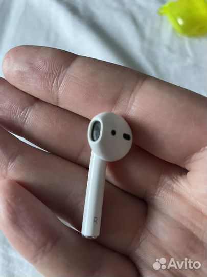 Airpods 2