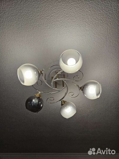 Люстра потолочная 