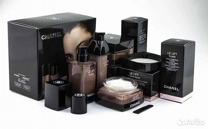 Набор для ухода за кожей лица Chanel Le Lift 4 в 1