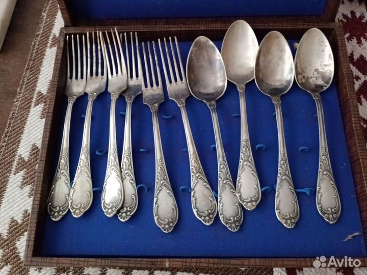 Ложки чайные, ножи проданы Ложки вилки мнц