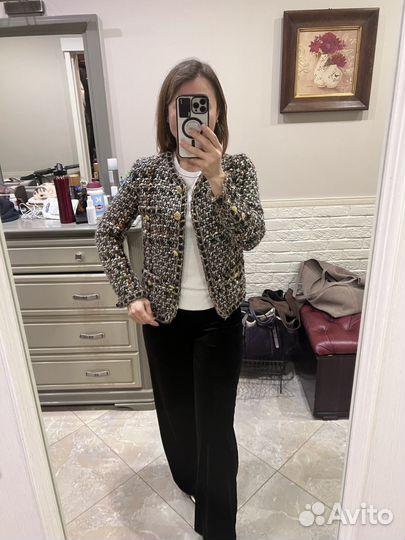 Жакет в стиле шанель