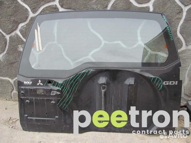 Б/У Дверь багажника б/у MR465599 mitsubishi