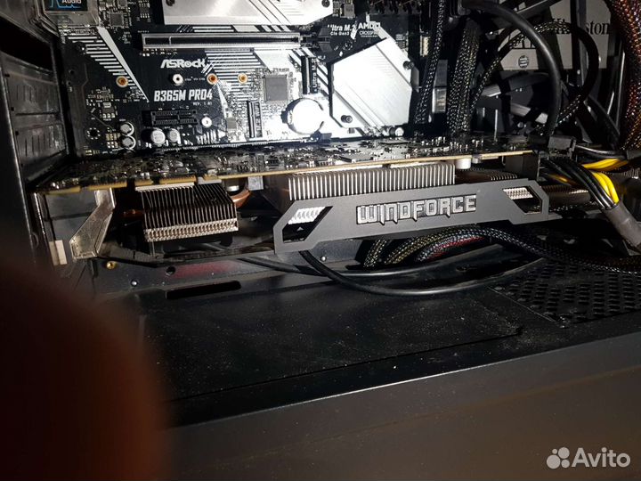 Gigabyte GTX 970 windforce 4gb