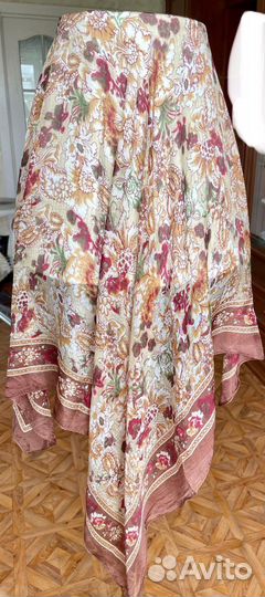 Шелковый платок новый 96*96